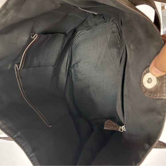 Miniso Mini Laptop Bag - Picture 4 of 7